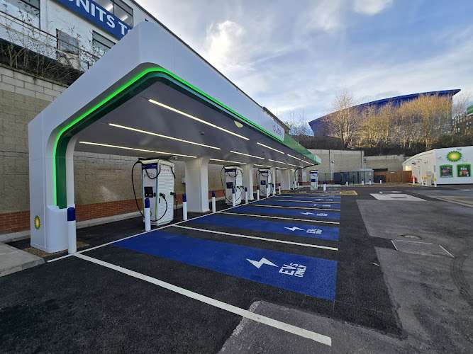 bp pulse Charging Station EV Charging Station at Connect