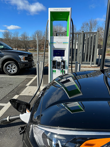 Electrify America Charging Station EV Charging Station at 285 N Plainfield Rd