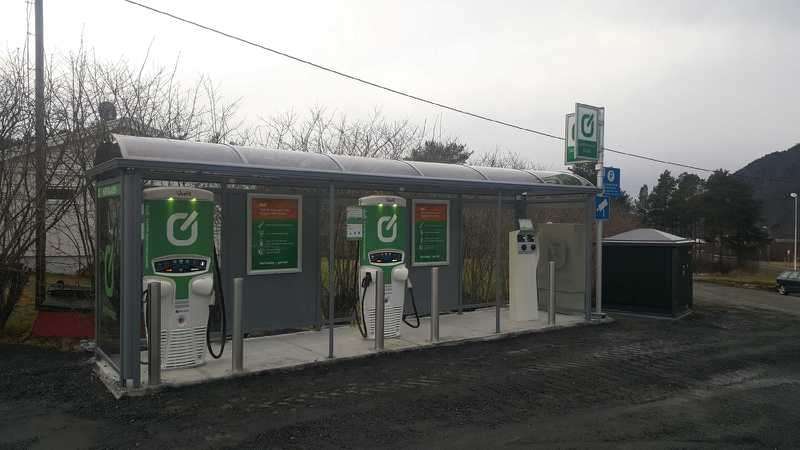 Mer Charging Station EV Charging Station at 13