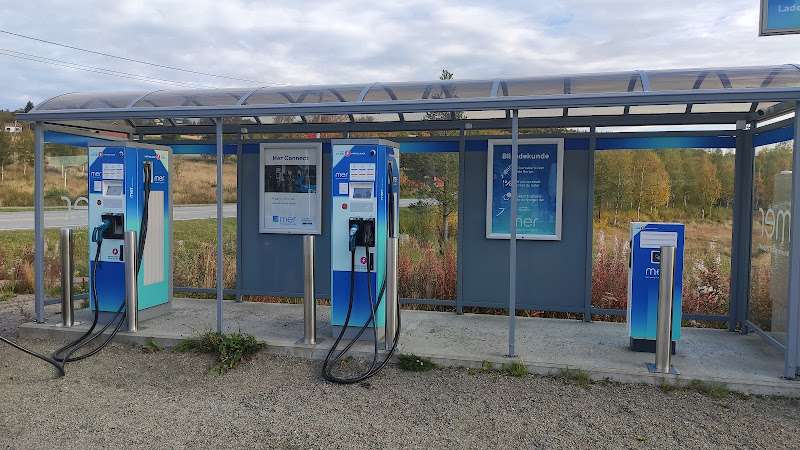 Mer Charging Station EV Charging Station at E6 6963