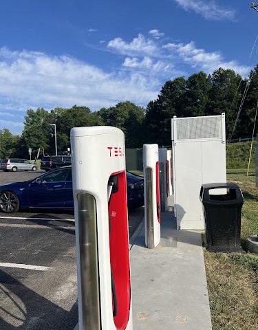 Tesla Supercharger in Stony Creek Virginia