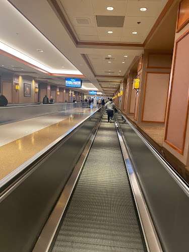 ChargePoint Charging Station EV Charging Station at 777 San Manuel Blvd S