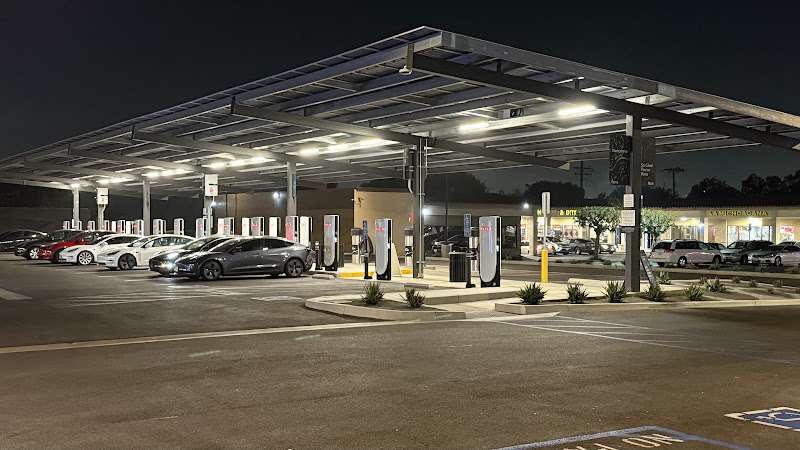 Rove Charging Station EV Charging Station at 1008 17th St Suite B