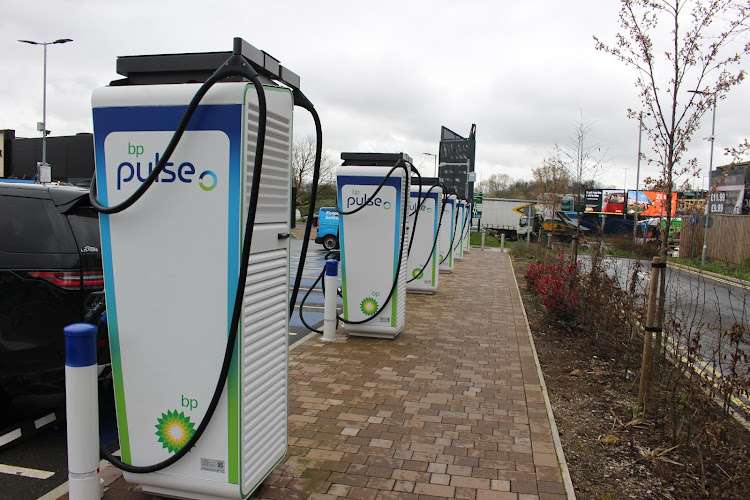 bp pulse Charging Station EV Charging Station at Wolverhampton Rd