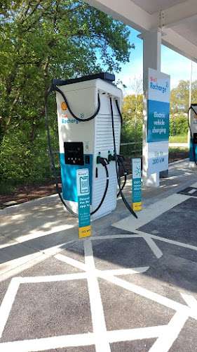 Shell Recharge Charging Station EV Charging Station at 264 Southampton Rd