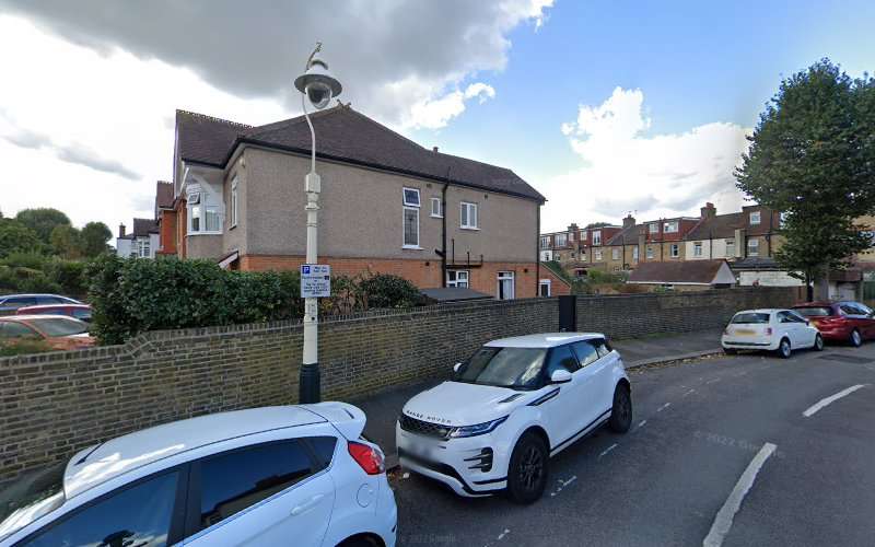 Source London Charging Station EV Charging Station at Elers Rd
