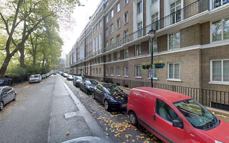 Source London Charging Station EV Charging Station at 33 Bryanston Square