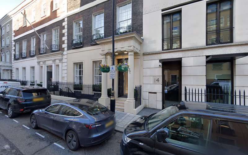 Shell Recharge Charging Station EV Charging Station at 14 Grosvenor St