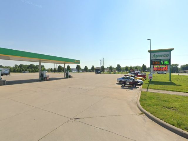 ChargePoint Charging Station in Canton Missouri