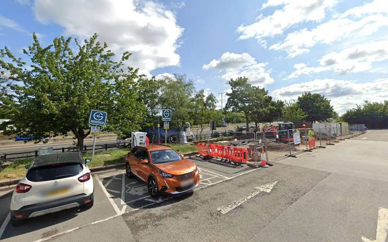 GRIDSERVE Charging Station EV Charging Station at M1 Motorway Northbound