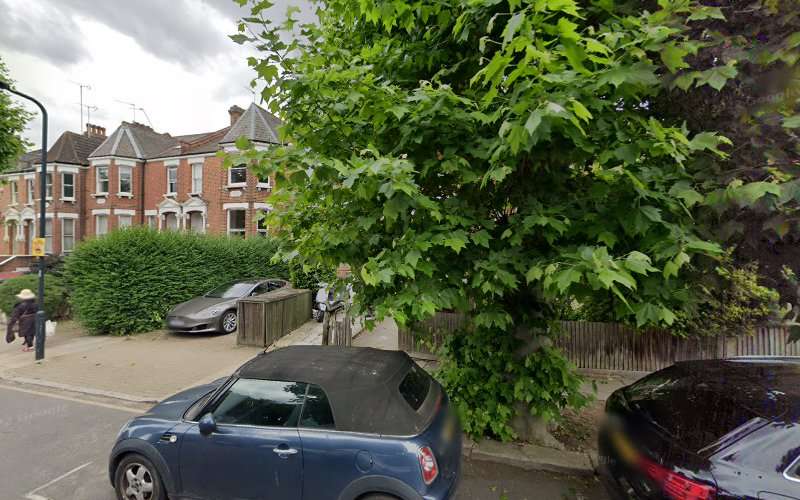 Source London Charging Station EV Charging Station at 211 Chevening Rd