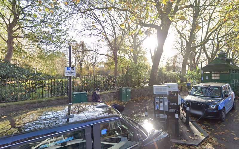 ESB Energy Charging Station EV Charging Station at Wellington Pl