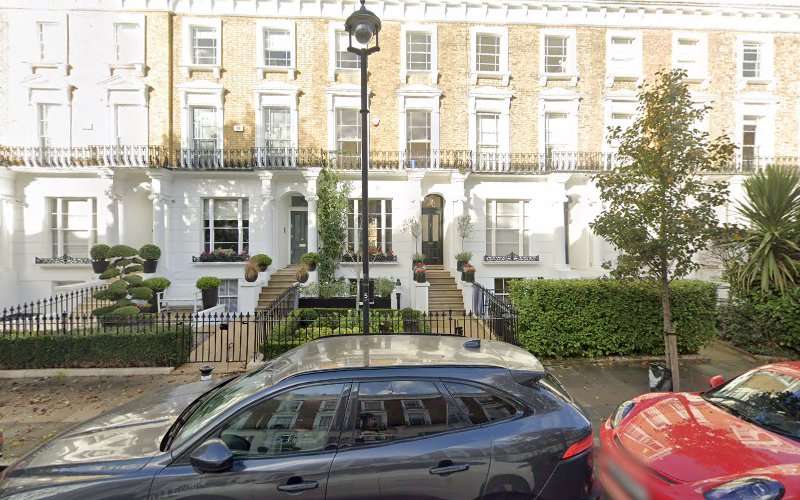 Shell Recharge Charging Station EV Charging Station at 20 Abbey Gardens