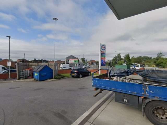 Electric Vehicle Charging Station in Oldham United Kingdom of Great Britain and Northern Ireland