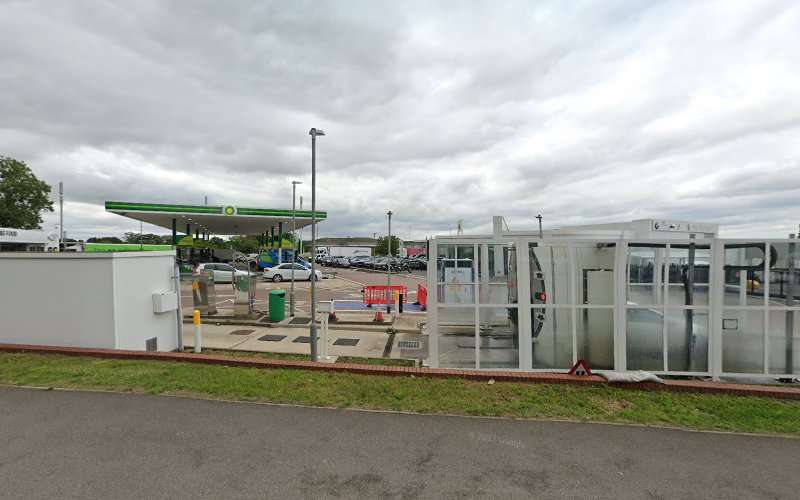 bp pulse Charging Station EV Charging Station at BP Woodstock SF Connect