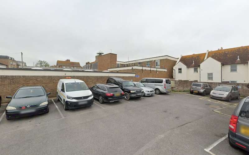Connected Kerb Charging Station EV Charging Station at Car Park