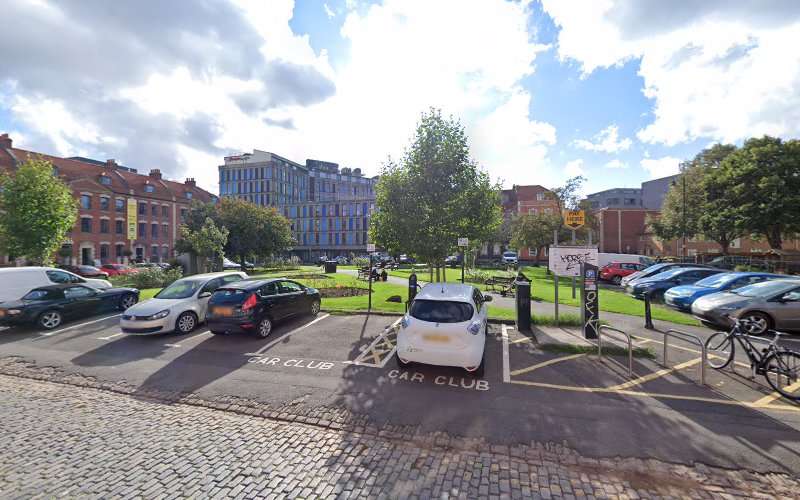 bp pulse Charging Station EV Charging Station at 66 Cumberland St