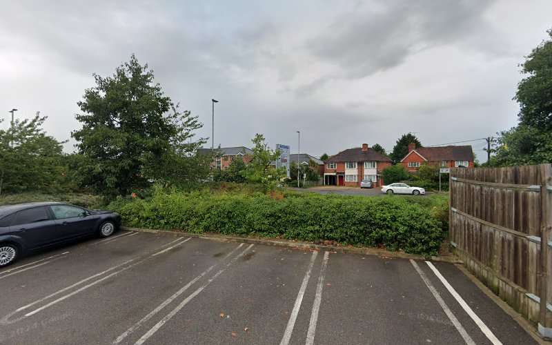 Smart Charge Charging Station EV Charging Station at King St Ln