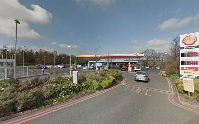 MFG EV power Charging Station EV Charging Station at MFG Skyway Service Station