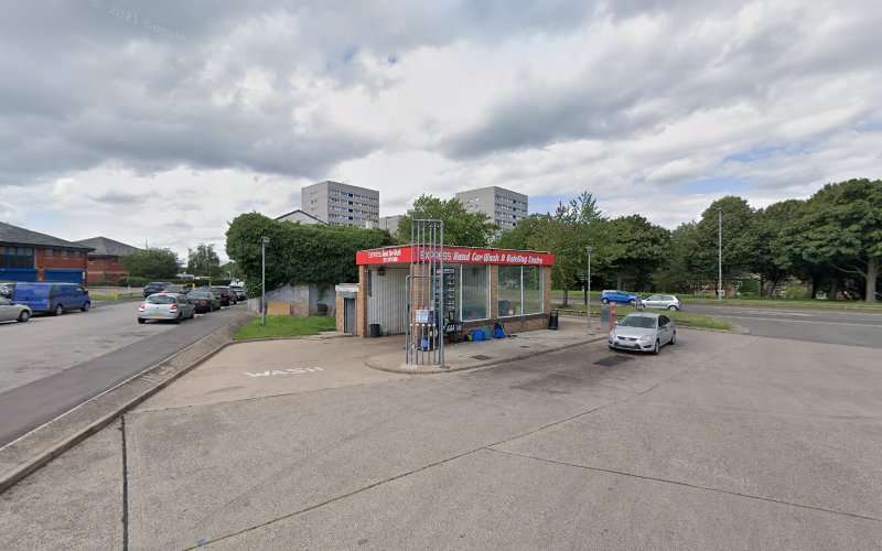 MFG Charging Station EV Charging Station at New John St W