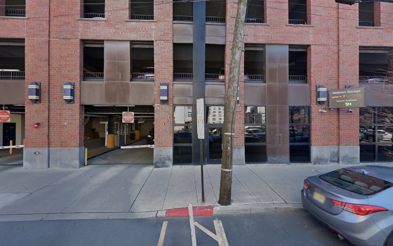 ChargePoint Charging Station EV Charging Station at 326 Clinton St