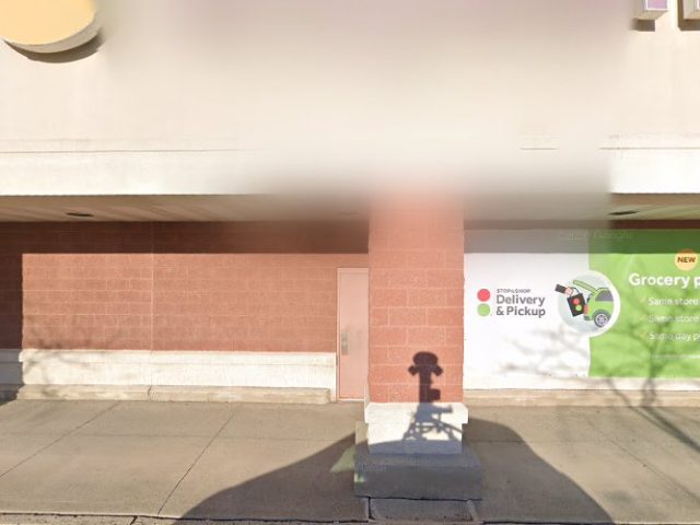 Shell Recharge Charging Station in Lyndhurst New Jersey