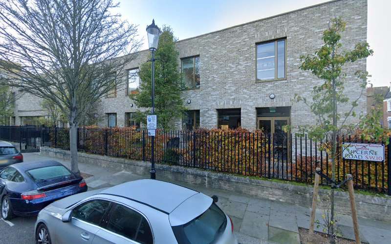 Shell Recharge Charging Station EV Charging Station at 45A Upcerne Rd