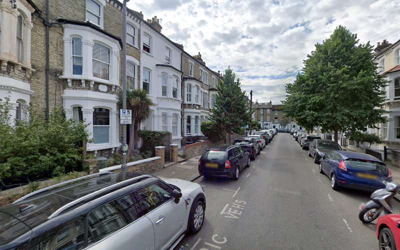 Shell Recharge Charging Station EV Charging Station at 27 Almeric Rd