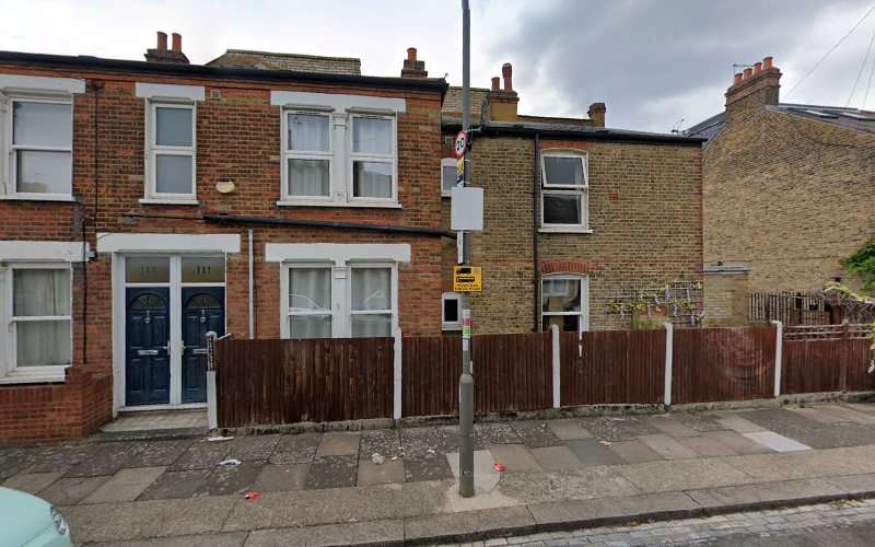 Shell Recharge Charging Station EV Charging Station at 111 Balvernie Grove