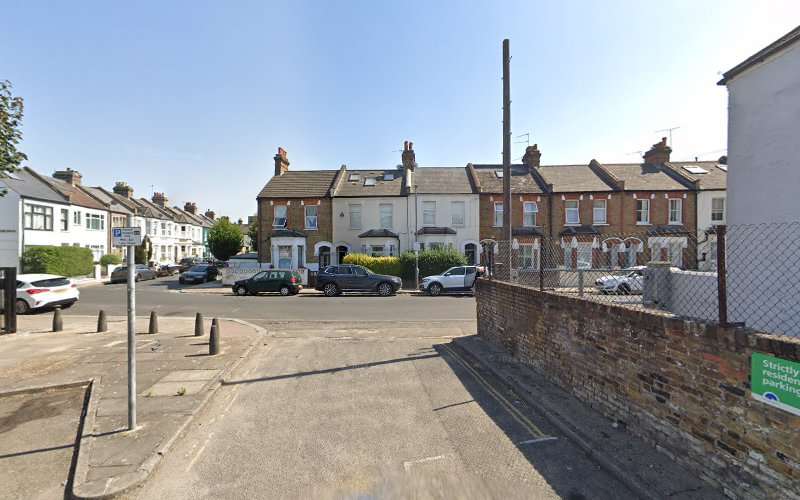 Shell Recharge Charging Station EV Charging Station at 49 Brathway Rd