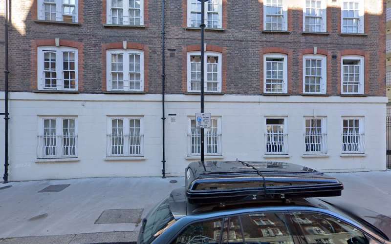 Shell Recharge Charging Station EV Charging Station at 82 Stillington St