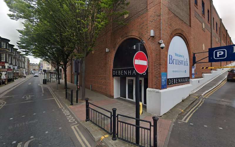 Electric Vehicle Charging Station EV Charging Station at 4 Somerset Terrace