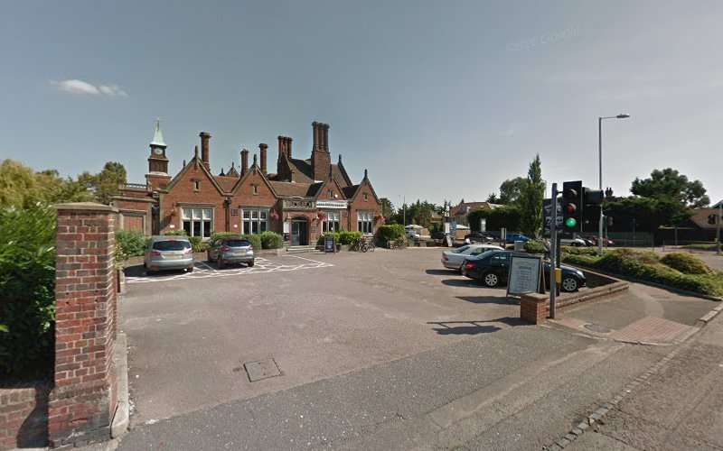 Evyve Charging Station EV Charging Station at Milton Rd