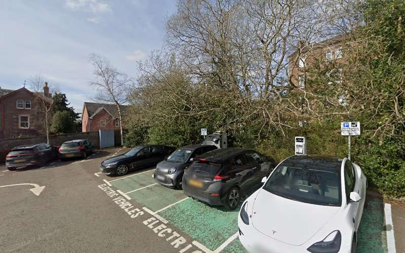 Chargeplace Charging Station EV Charging Station at Bank Pl