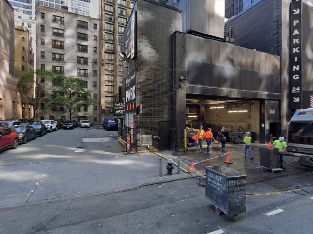 ViaLynk Charging Station in New York New York