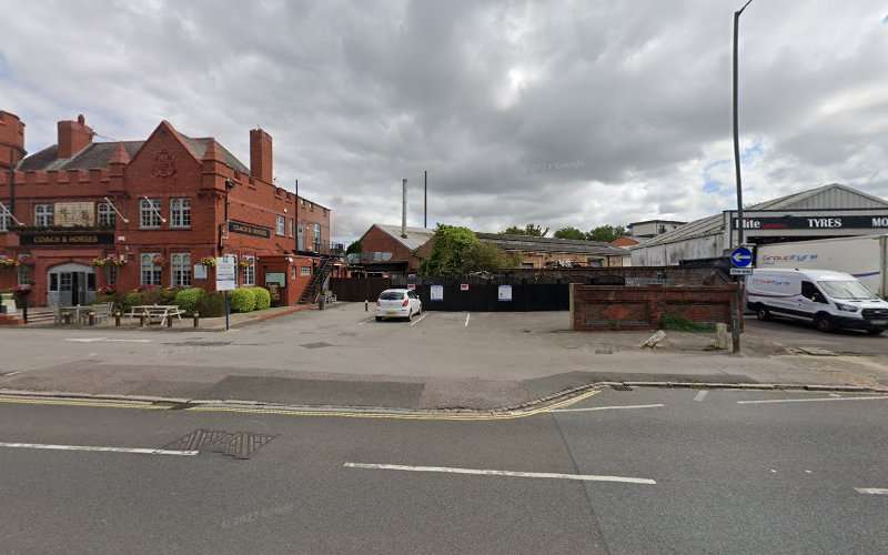 evyve Charging Station EV Charging Station at 468 London Rd