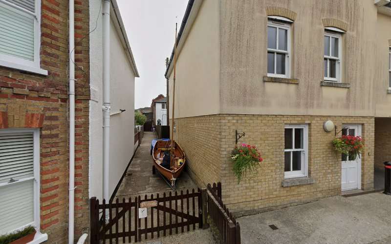Tesla Destination Charger EV Charging Station at High St