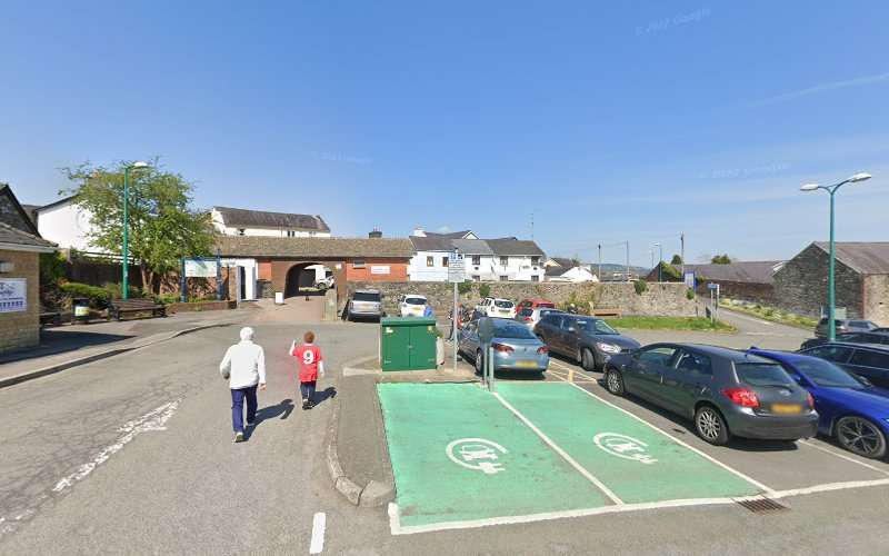 Clenergy Charging Station EV Charging Station at 113 Rhosmaen St