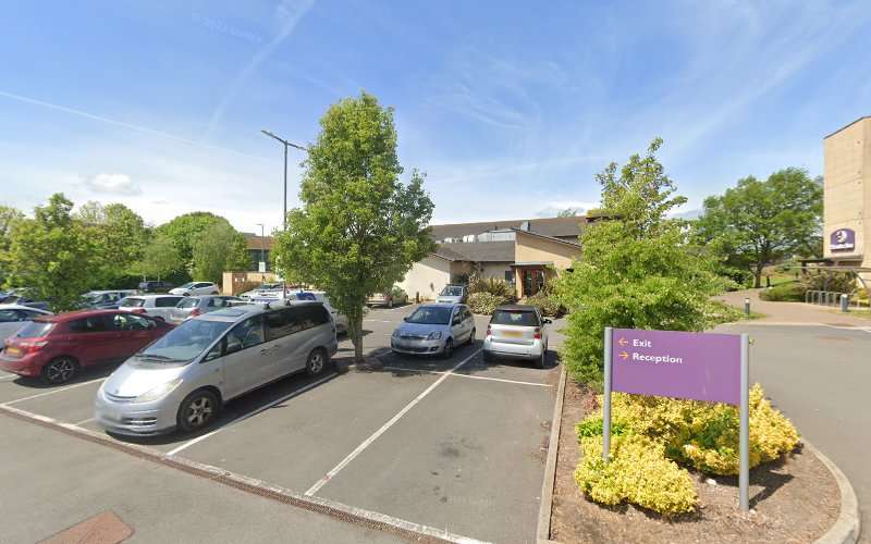 GeniePoint Charging Station EV Charging Station at Long Rd