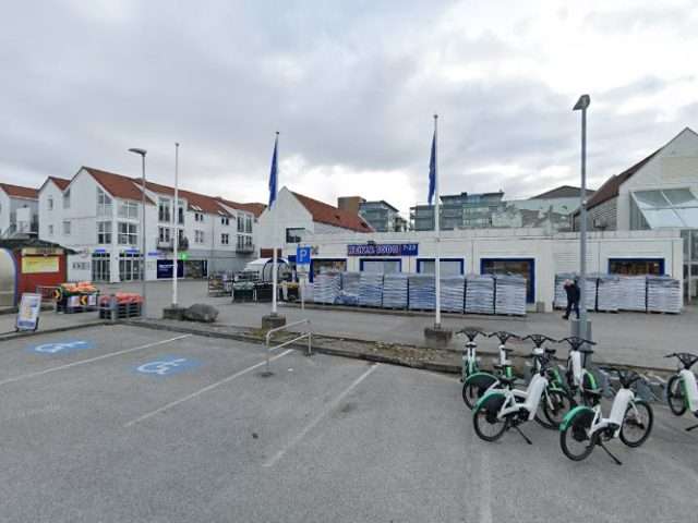 Stavanger Parkering Charging Station in Hundvåg Norway 4085