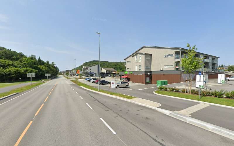 Lyse Charging Station EV Charging Station at Ryfylkevegen 1990B