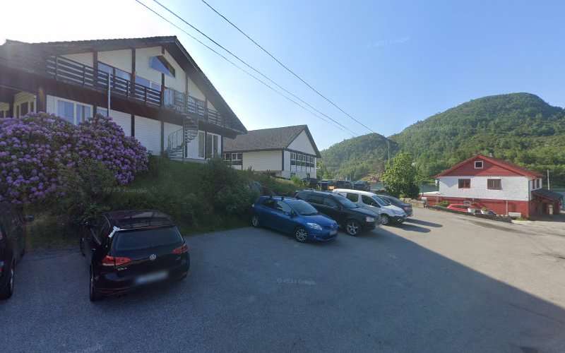 Eviny Charging Station EV Charging Station at Eivindvikvegen 1092