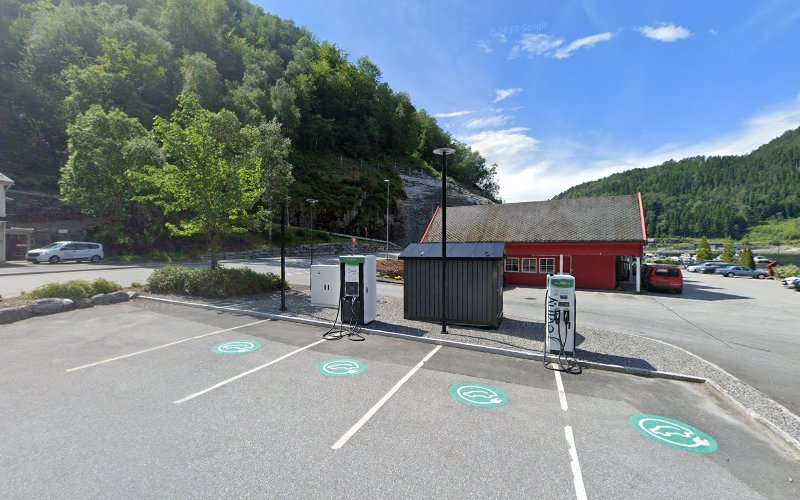 Eviny Charging Station EV Charging Station at 67