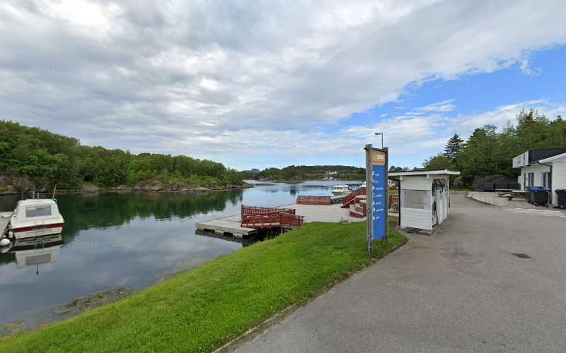 Sunnfjord energi Charging Station EV Charging Station at 6964 Korssund