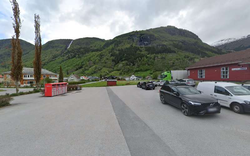 Mer Charging Station EV Charging Station at Røysavegen 2