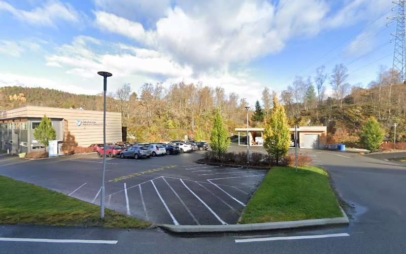 Vestland Fylkeskommune Charging Station EV Charging Station at 12