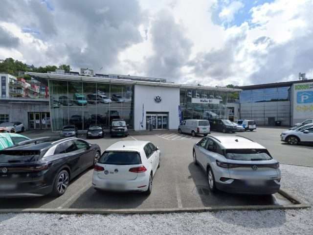 Lade i Norge Charging Station in Nesttun Norway 5221