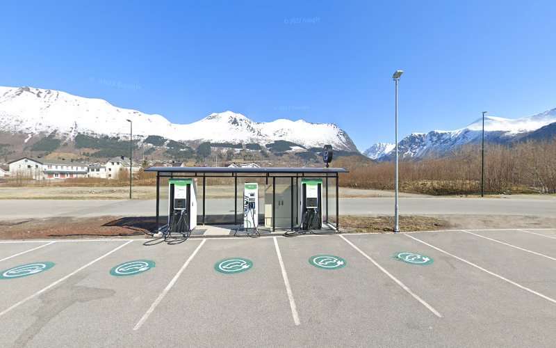 Eviny Charging Station EV Charging Station at 1 Melsvegen ØRSTA