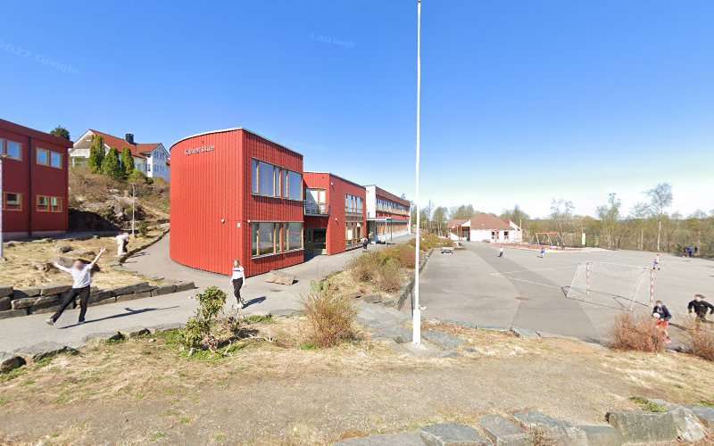 Fjell kommune/Meshcrafts Charging Station EV Charging Station at Alebakkane 18