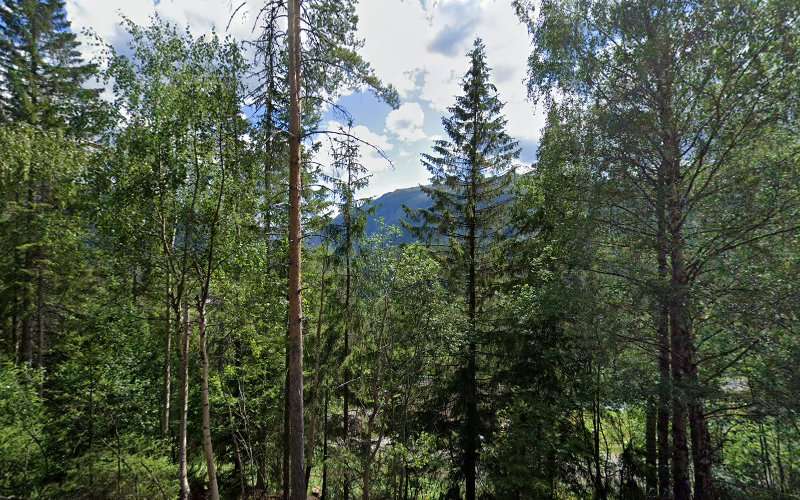 Tesla Destination Charger EV Charging Station at Flatdalsvegen 1257